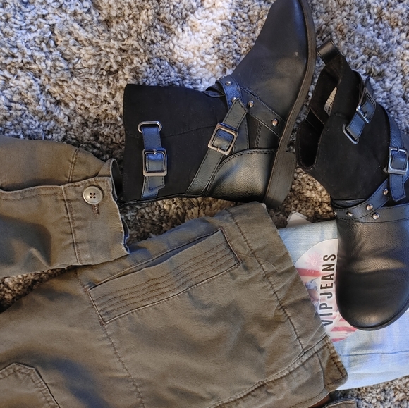 Cherokee Cargo Jacket - Picture 9 of 9